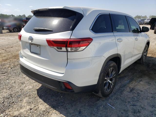 Photo 4 from auction – 2017 TOYOTA HIGHLANDER with VIN 5TDZARFH2HS024590