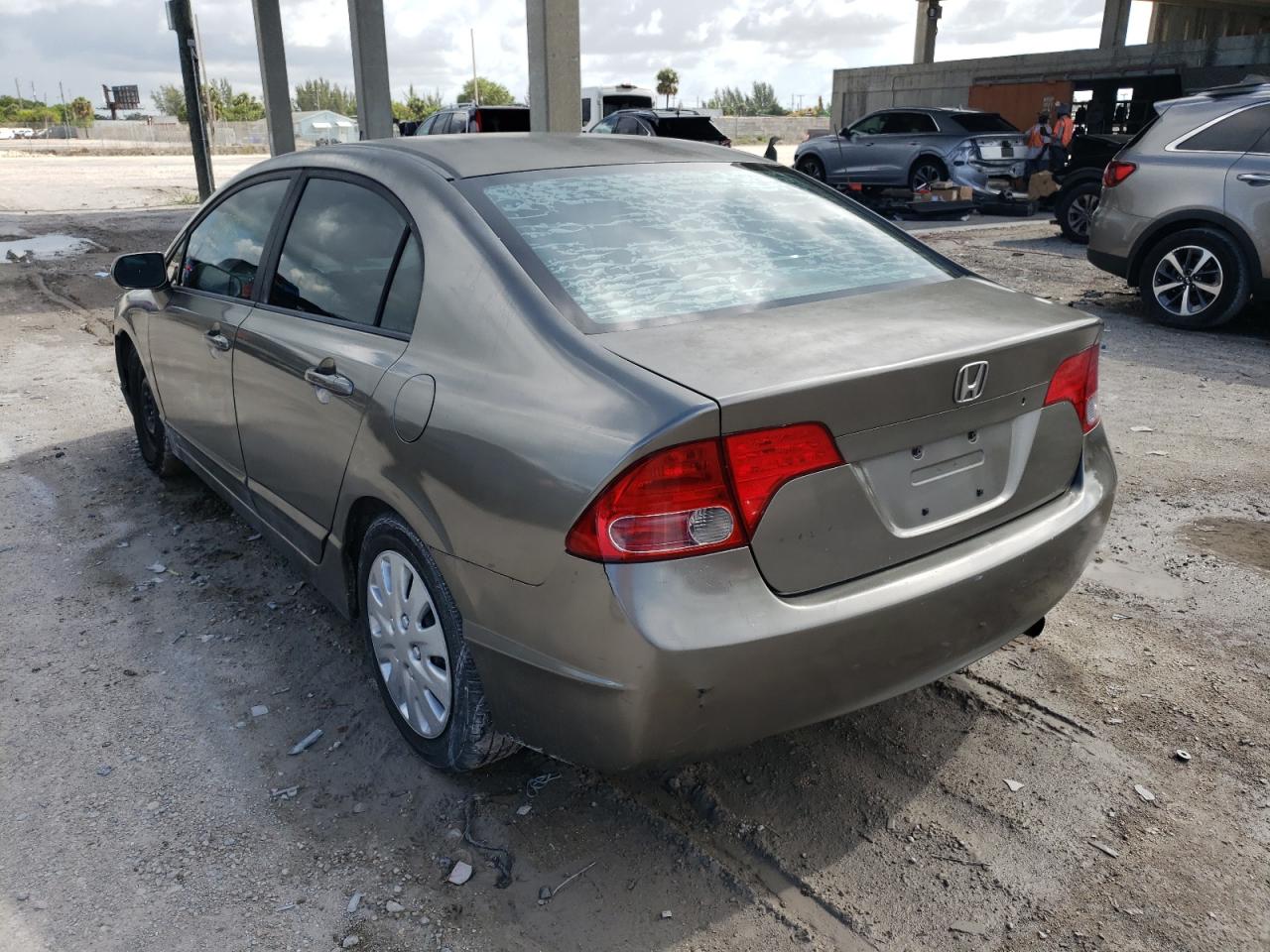Photo 3 from auction – 2008 HONDA CIVIC LX with VIN 2HGFA16508H333047