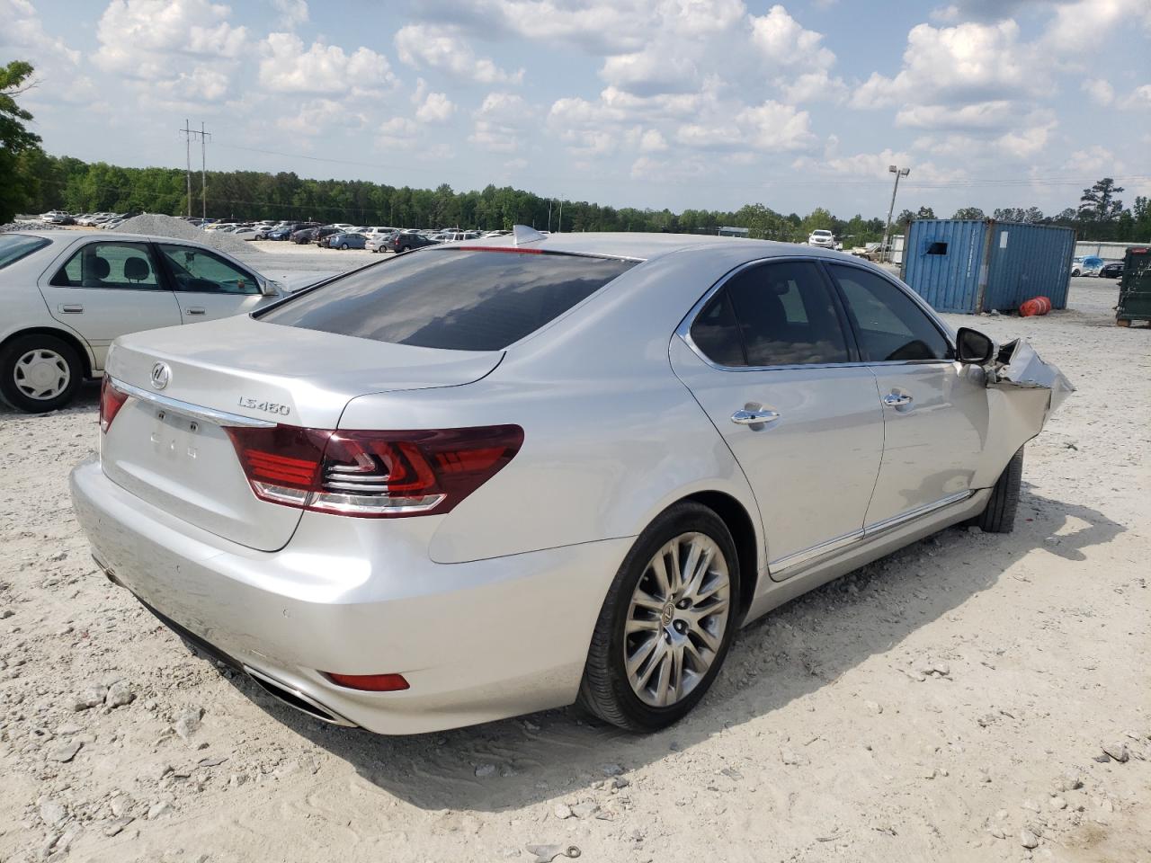 Photo 4 from auction – 2014 LEXUS LS 460 with VIN JTHBL5EF8E5128473