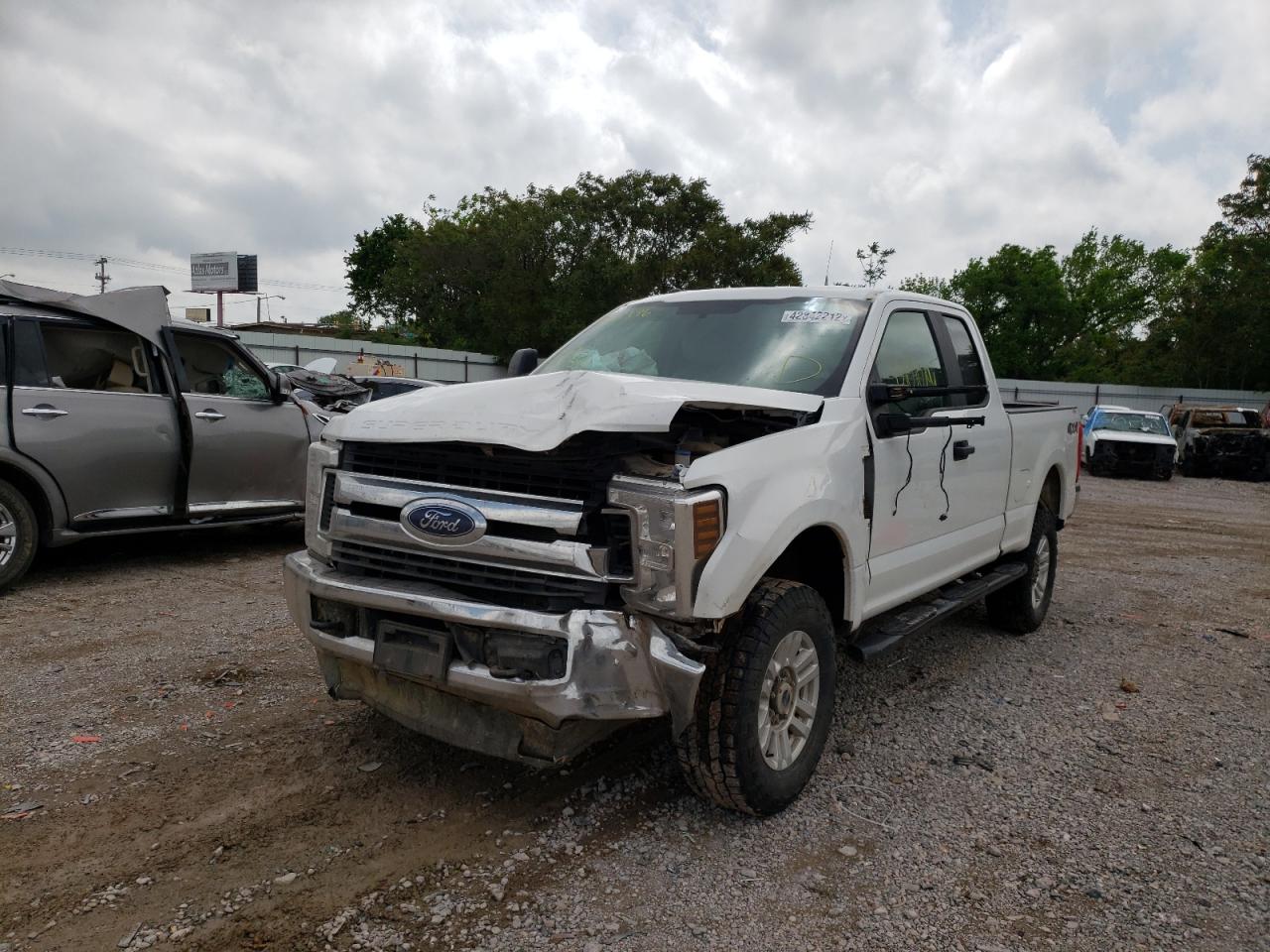 Photo 9 from auction – 2018 FORD F250 SUPER with VIN 1FT7X2B63JEB15896