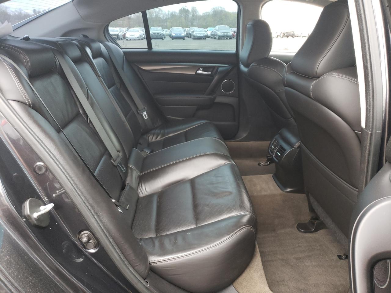 Photo 6 from auction – 2013 ACURA TL TECH with VIN 19UUA9F55DA001801