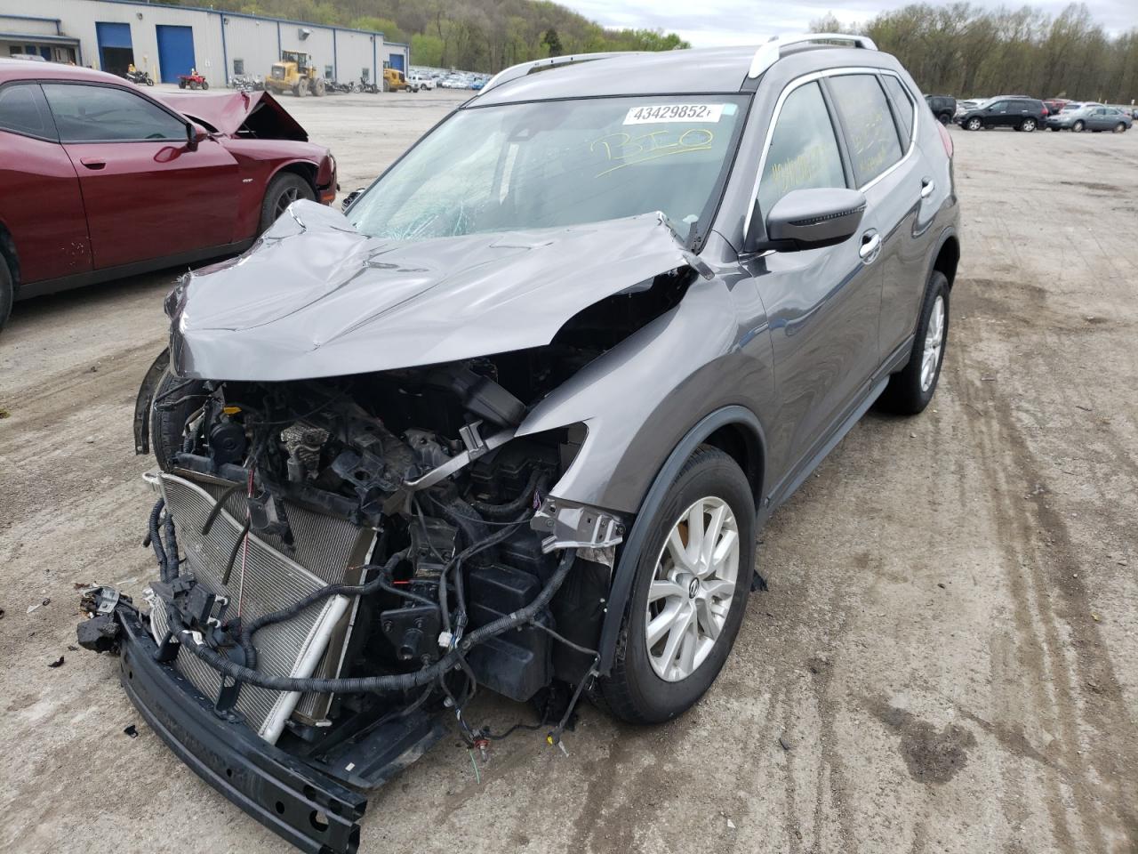 Photo 2 from auction – 2019 NISSAN ROGUE S with VIN KNMAT2MV6KP523871