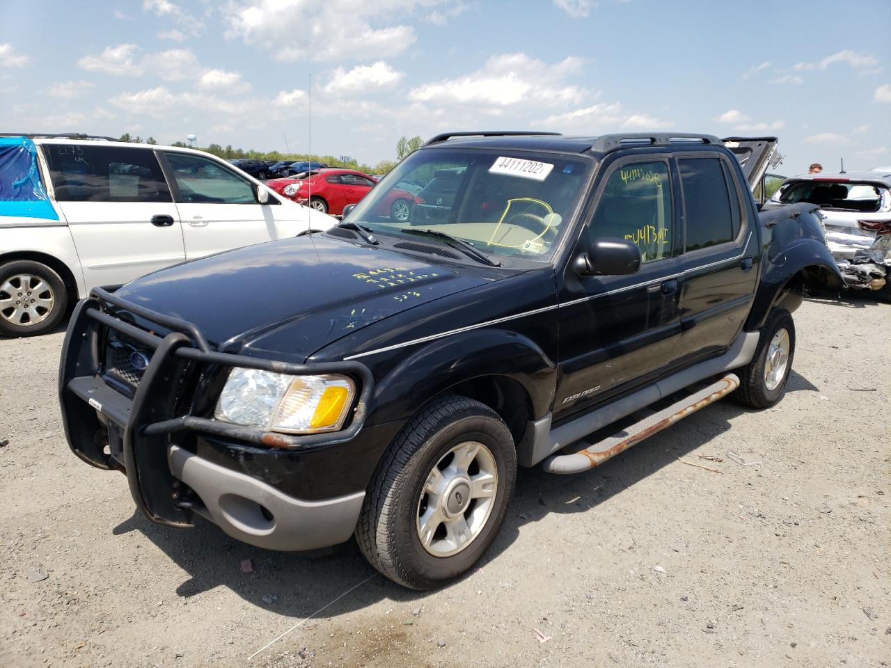 Photo 2 from auction – 2002 FORD EXPLORER S with VIN 1FMZU77E42UC06029