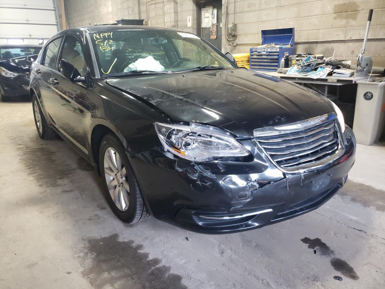 Photo 1 from auction – 2012 CHRYSLER 200 TOURIN with VIN 1C3CCBBG1CN297818