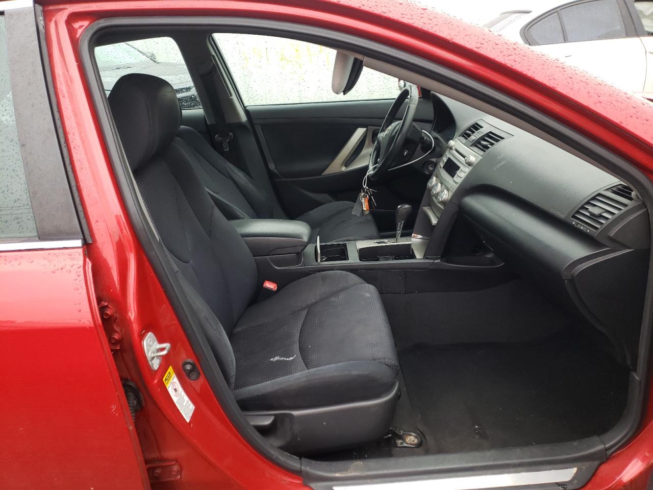 Photo 5 from auction – 2011 TOYOTA CAMRY BASE with VIN 4T1BF3EK6BU614318