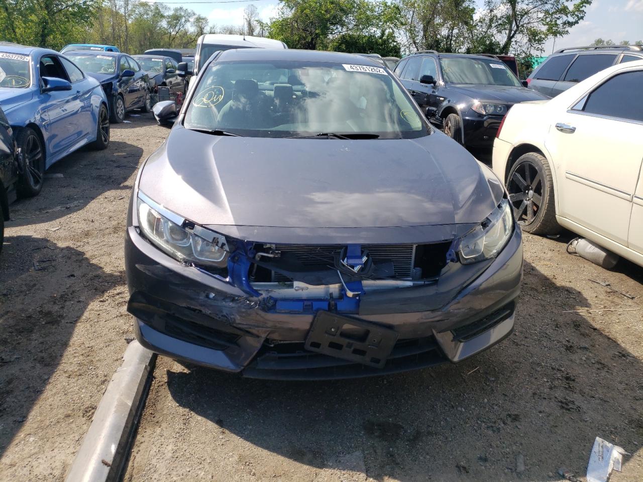 Photo 9 from auction – 2017 HONDA CIVIC EX with VIN 2HGFC2F79HH574722