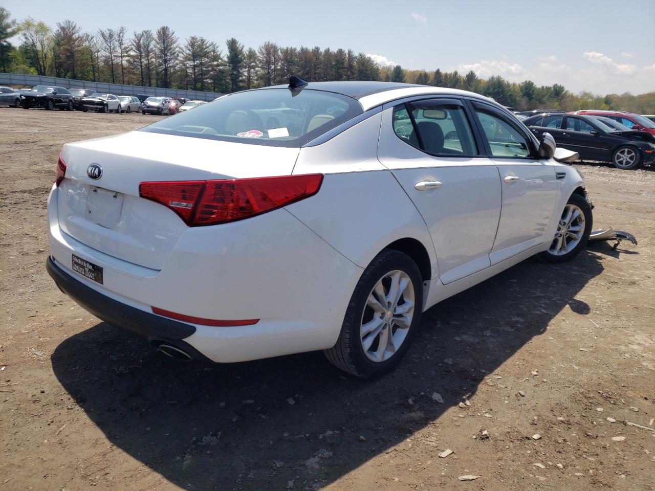 Photo 4 from auction – 2013 KIA OPTIMA EX with VIN 5XXGN4A79DG160188