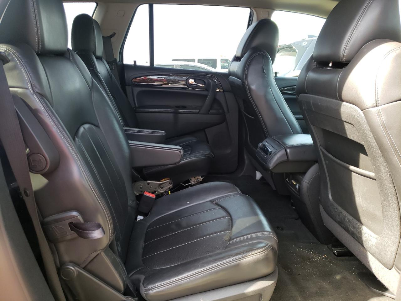 Photo 6 from auction – 2013 BUICK ENCLAVE with VIN 5GAKVDKD2DJ201207