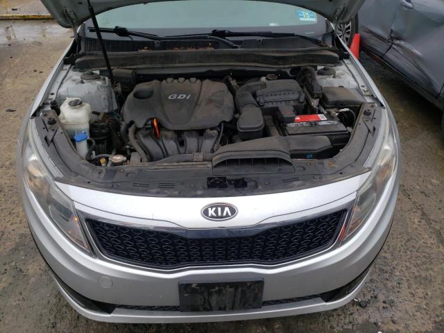 Photo 4 from auction – 2011 KIA OPTIMA EX with VIN KNAGN4A72B5055846