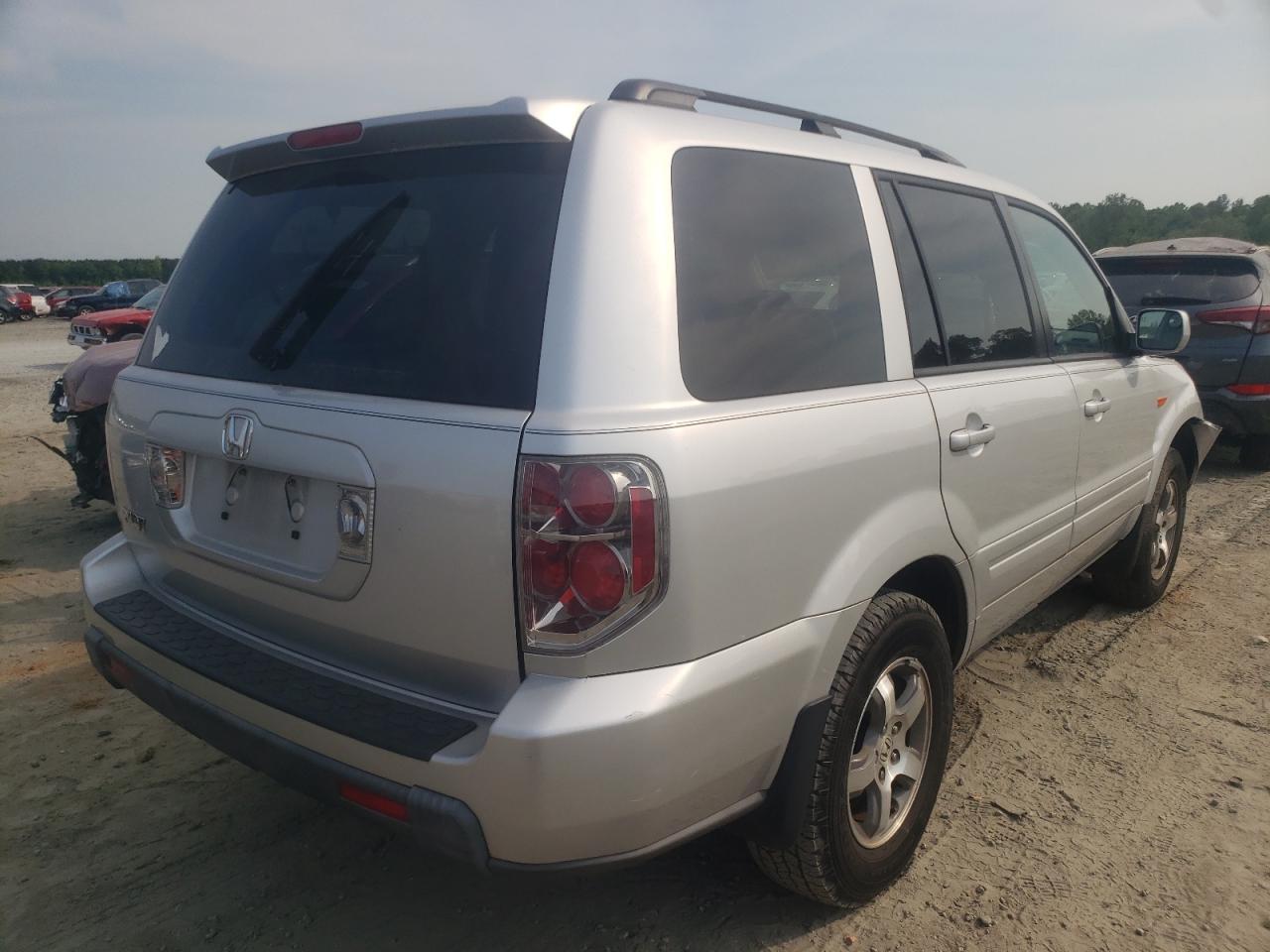 Photo 4 from auction – 2008 HONDA PILOT SE with VIN 5FNYF28348B026769