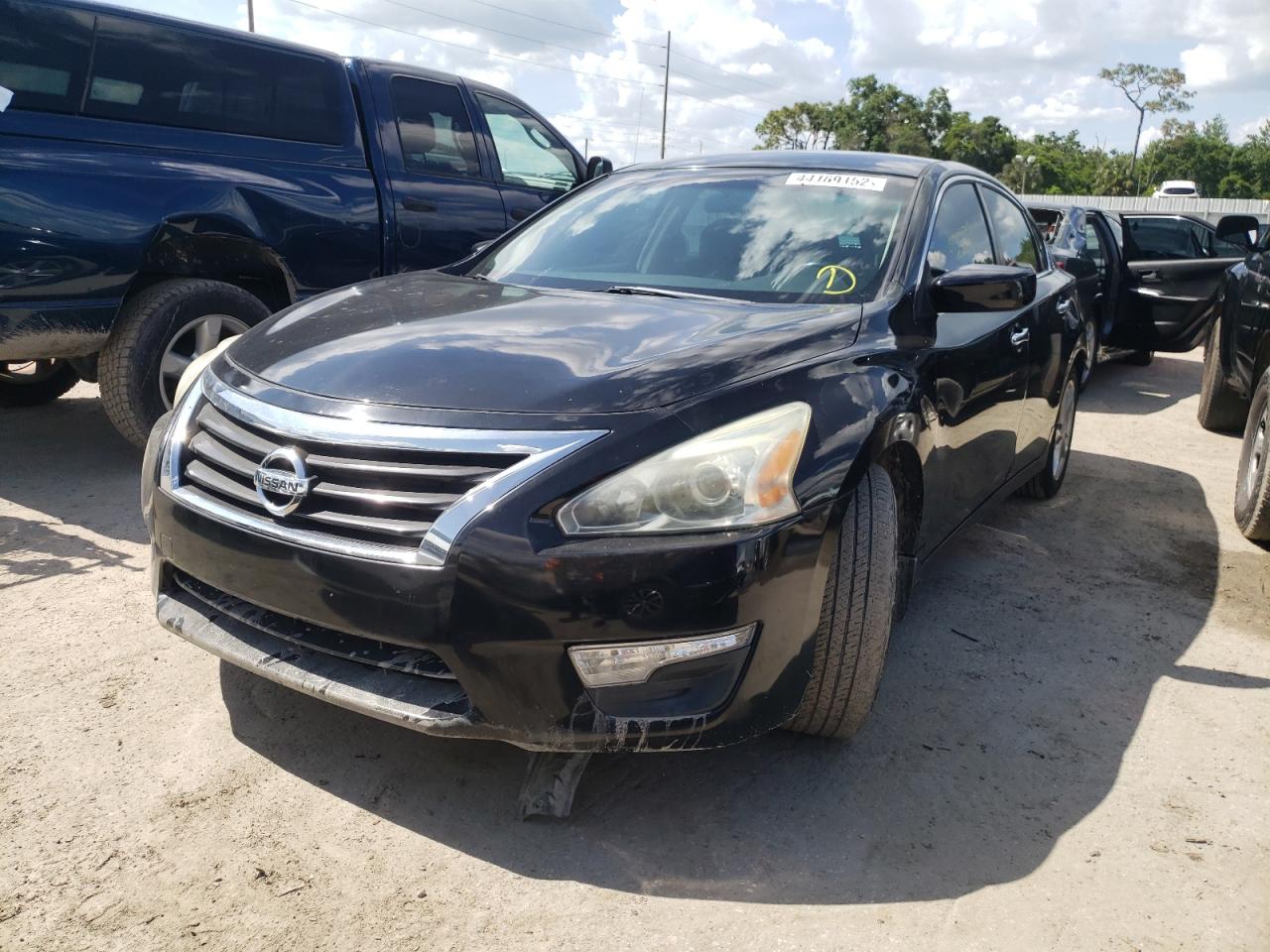 Photo 2 from auction – 2013 NISSAN ALTIMA 2.5 with VIN 1N4AL3AP4DC132164