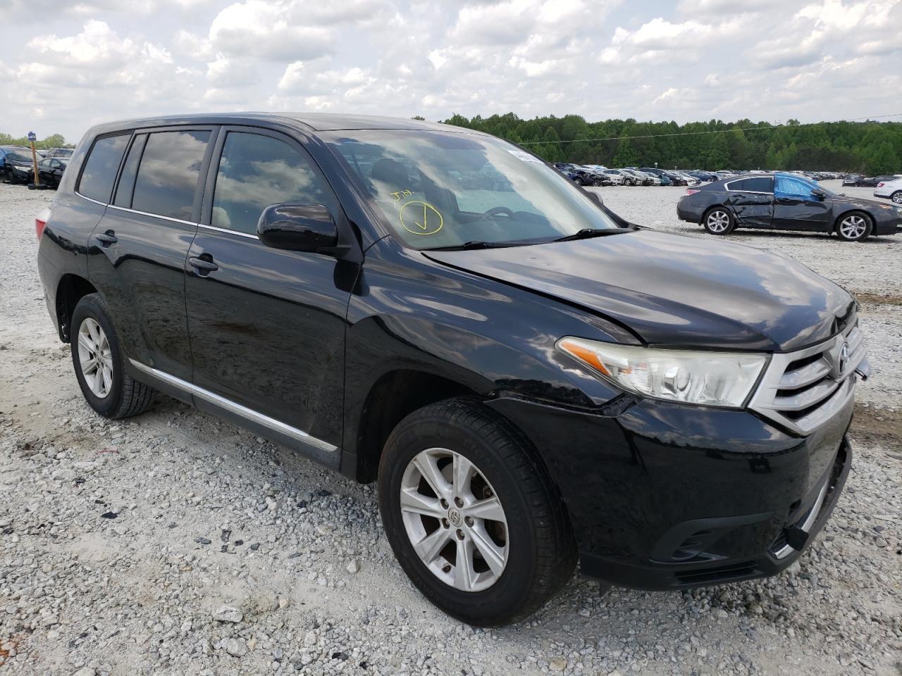 TOYOTA HIGHLANDER 2013 with VIN 5TDZA3EH5DS031736 - Photo from auction