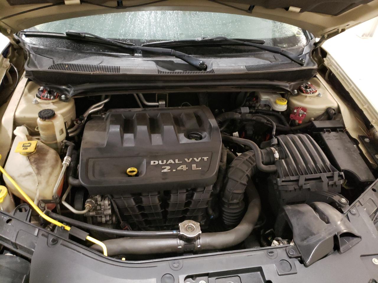 Photo 7 from auction – 2011 CHRYSLER 200 TOURIN with VIN 1C3BC1FB6BN501211