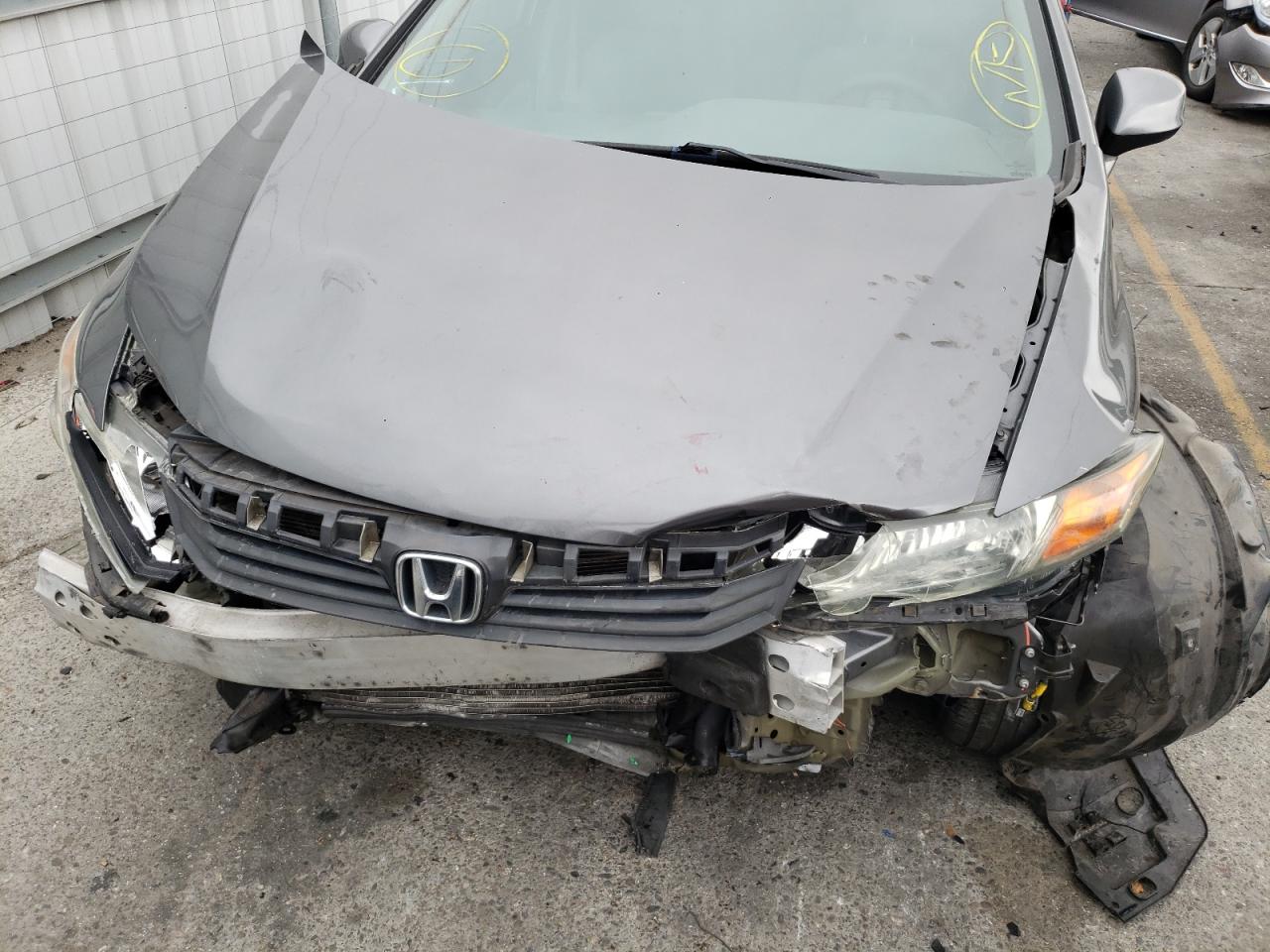 Photo 9 from auction – 2012 HONDA CIVIC EX with VIN 2HGFB2F81CH330261