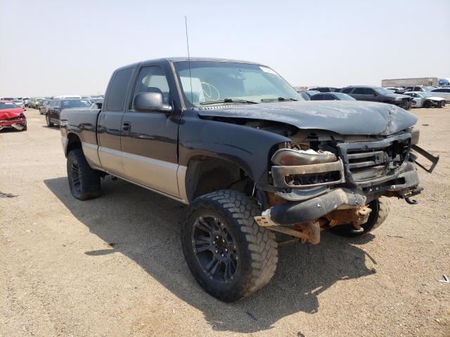 GMC NEW SIERRA 2003 with VIN 2GTEK19T831372147 - Photo from auction