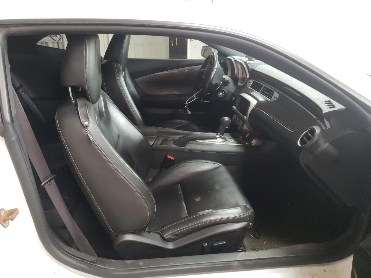 Photo 5 from auction – 2015 CHEVROLET CAMARO LT with VIN 2G1FF1E38F9304489