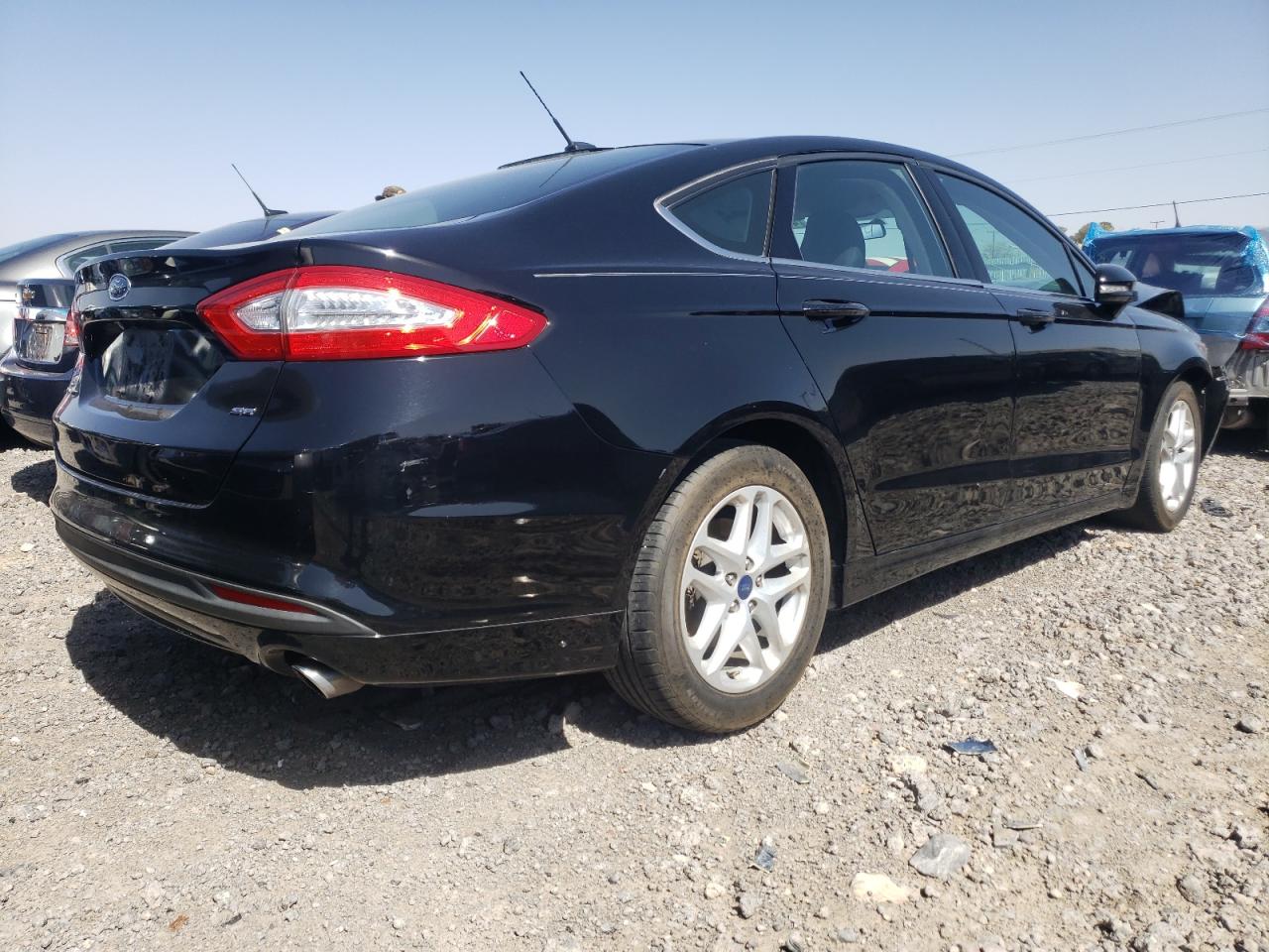 Photo 4 from auction – 2016 FORD FUSION SE with VIN 3FA6P0H72GR158413