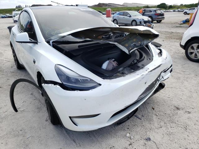 Photo 9 from auction – 2021 TESLA MODEL Y with VIN 5YJYGDEFXMF182767