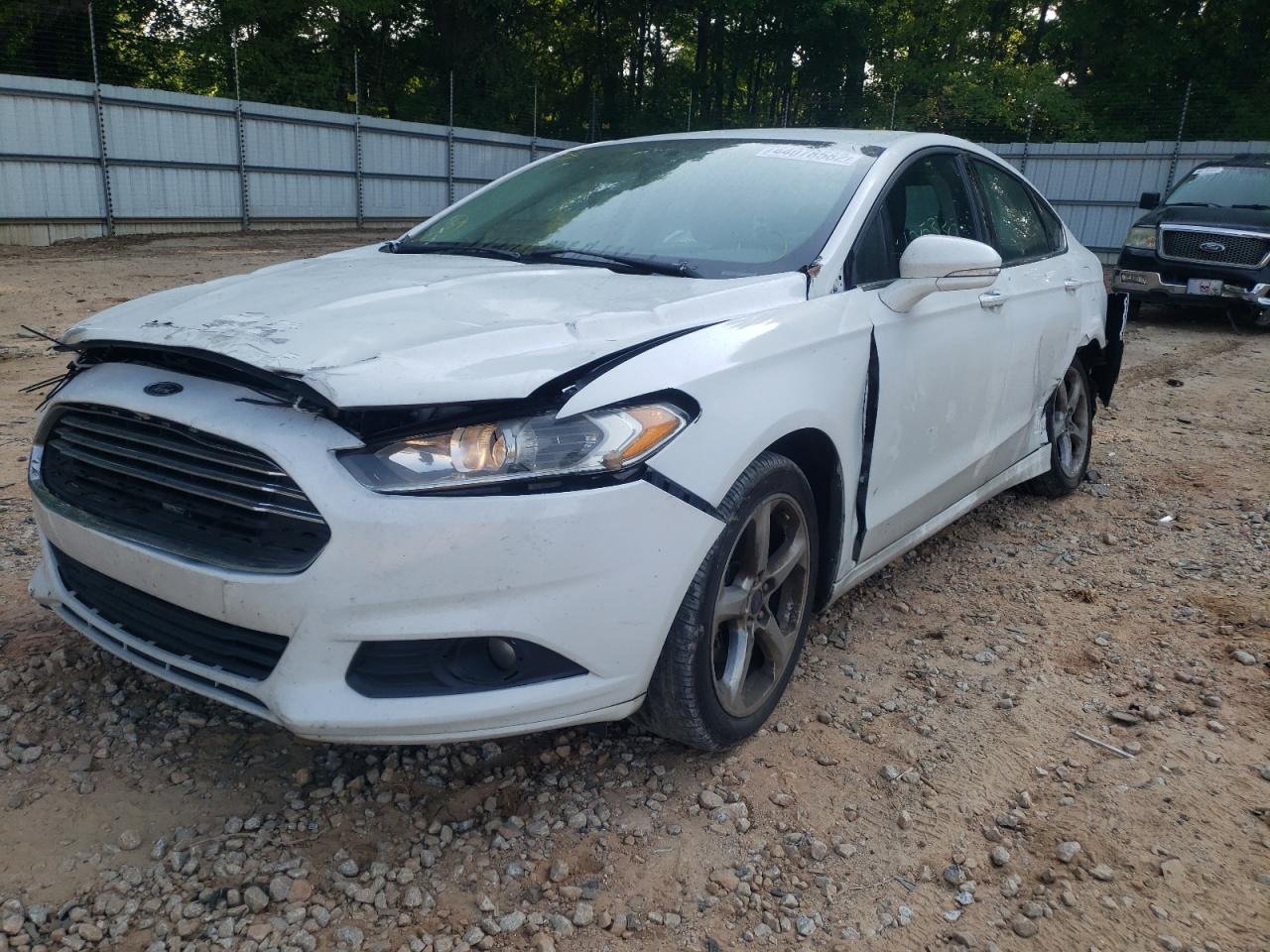 Photo 2 from auction – 2014 FORD FUSION SE with VIN 1FA6P0HD9E5357223