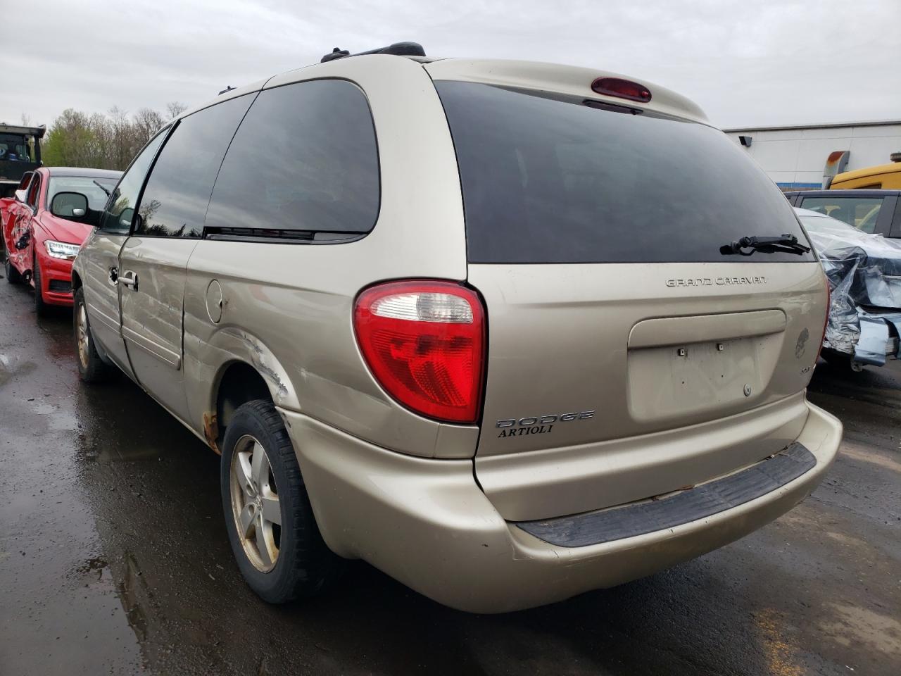 Photo 3 from auction – 2005 DODGE GRAND CARA with VIN 2D4GP44L85R573735