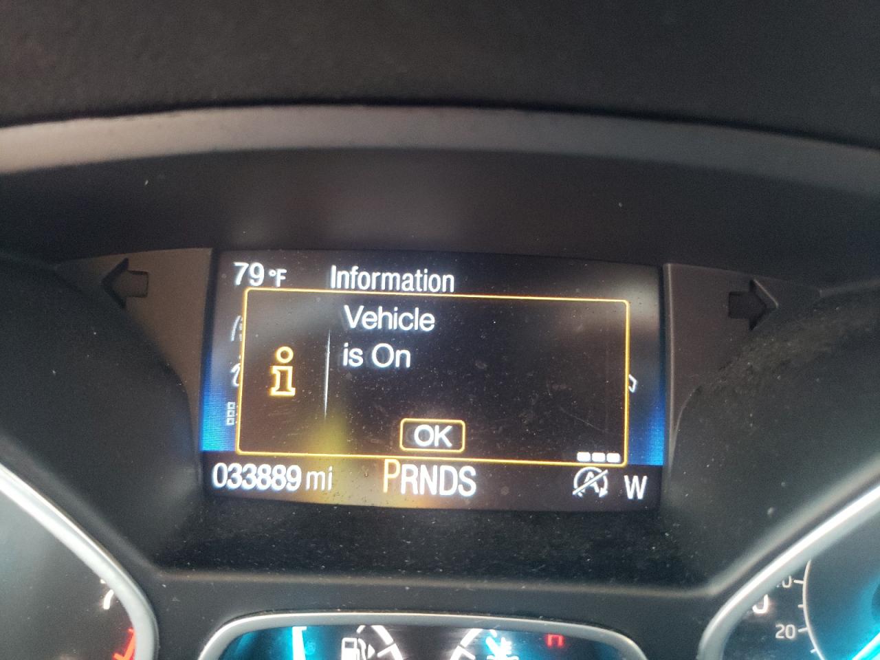 Photo 8 from auction – 2018 FORD ESCAPE SE with VIN 1FMCU9GD1JUA93454