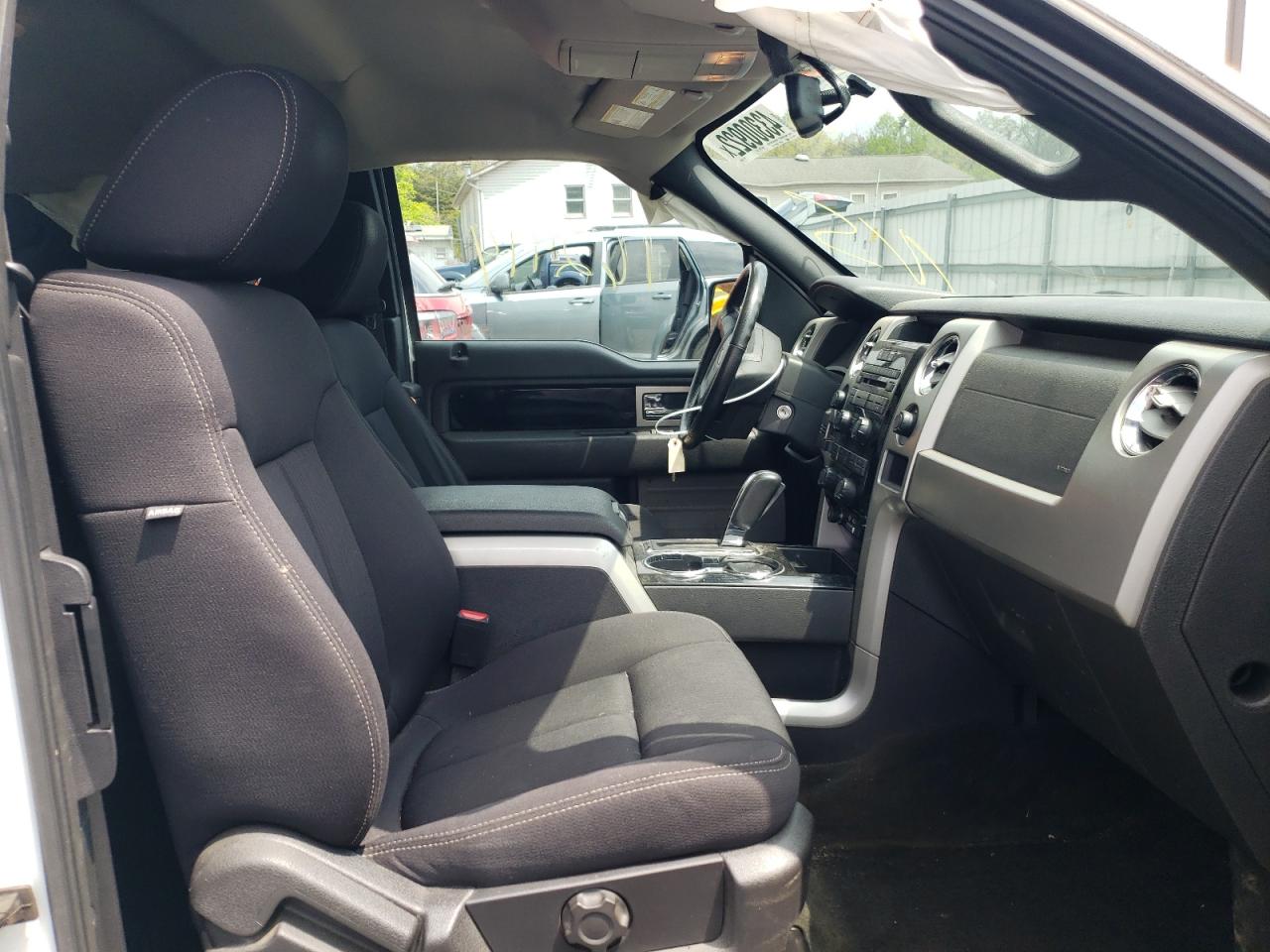 Photo 5 from auction – 2009 FORD F150 SUPER with VIN 1FTPX14V19FA45447
