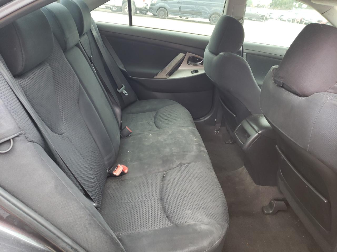 Photo 6 from auction – 2007 TOYOTA CAMRY CE with VIN 4T1BE46K87U116278