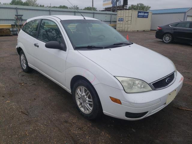 FORD FOCUS ZX3 2007 with VIN 1FAFP31N87W213714 - Photo from auction