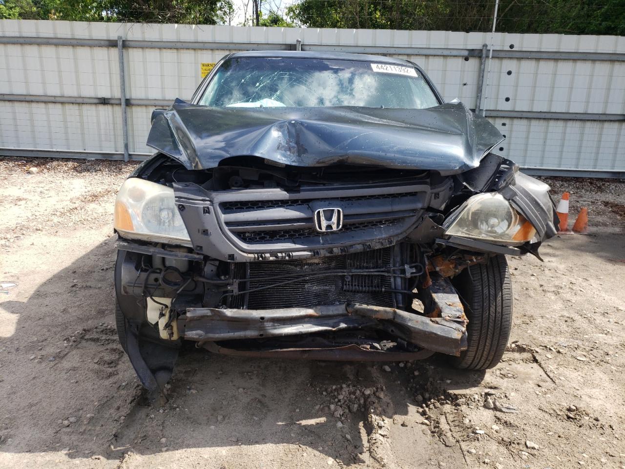 Photo 9 from auction – 2004 HONDA PILOT EXL with VIN 2HKYF18614H535704