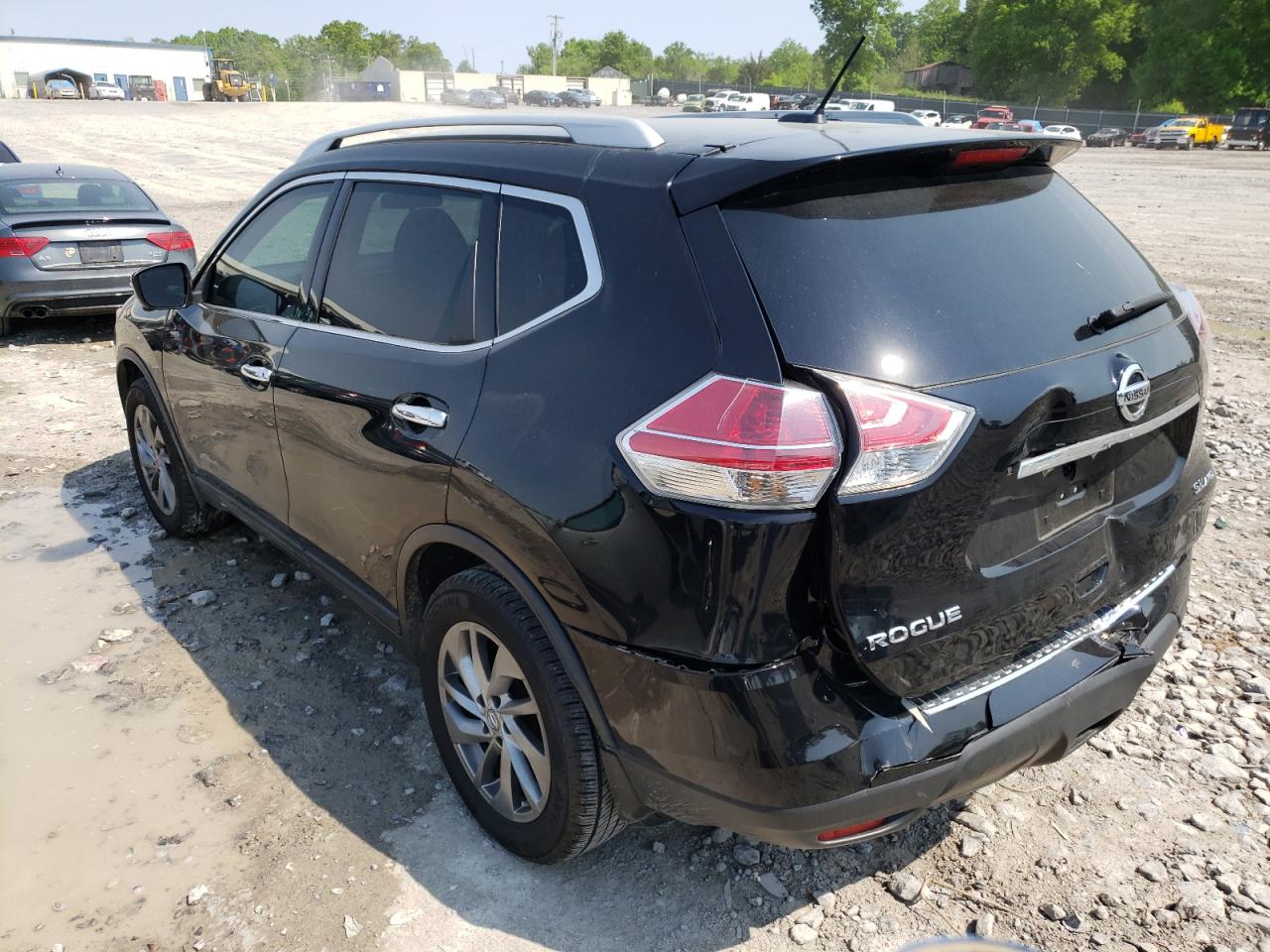 Photo 3 from auction – 2015 NISSAN ROGUE S with VIN 5N1AT2MV4FC912209