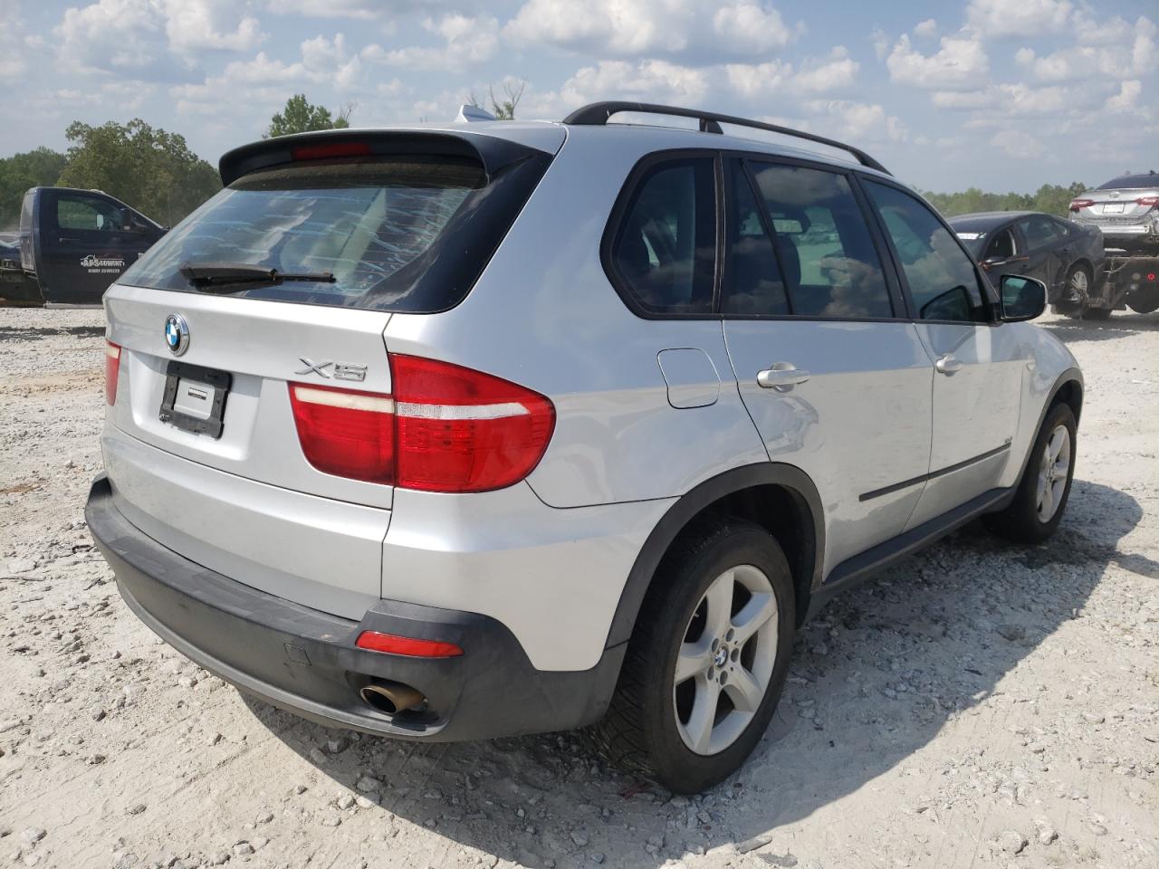 Photo 4 from auction – 2007 BMW X5 3.0I with VIN 5UXFE43567L014650