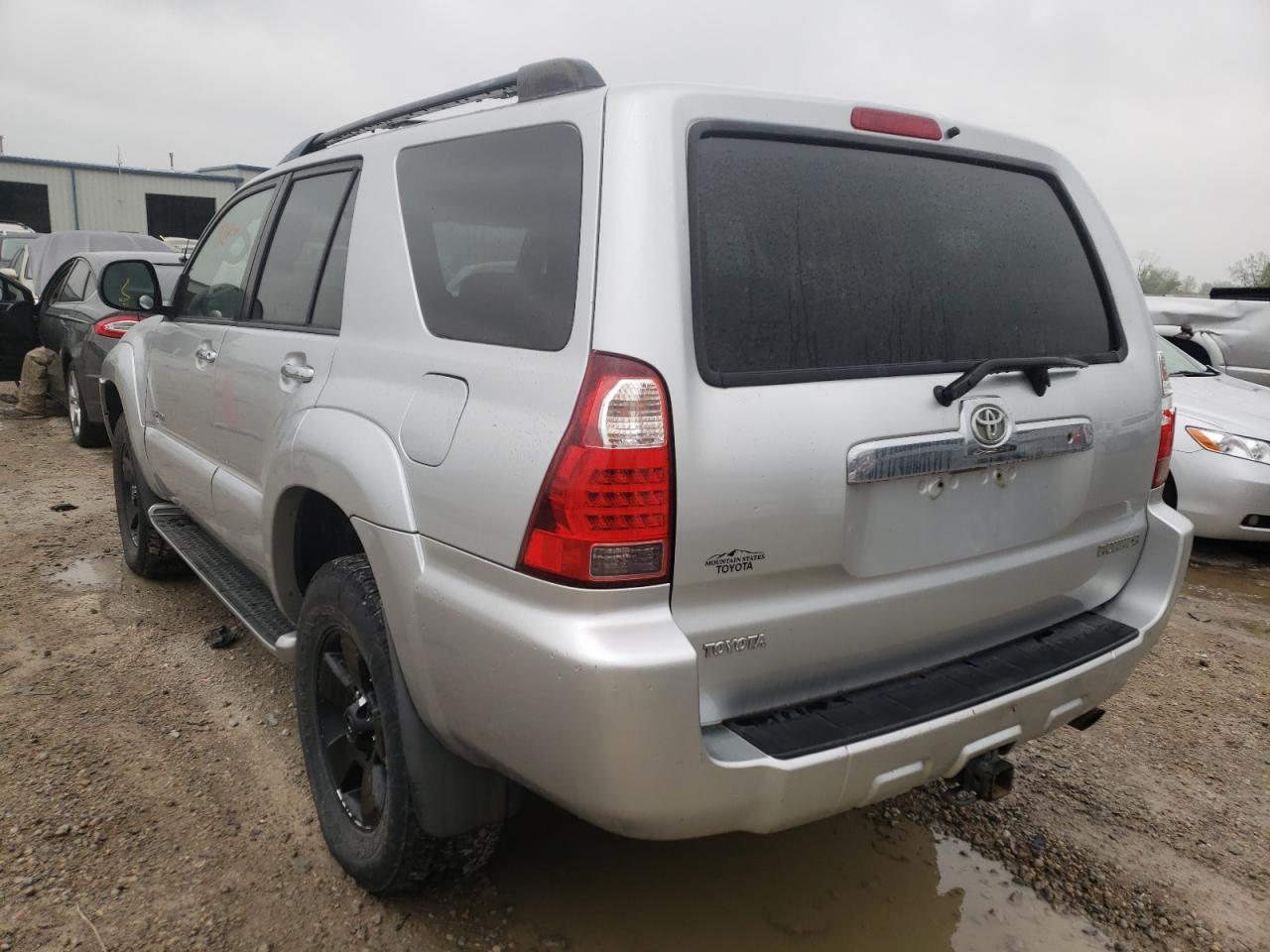 Photo 3 from auction – 2007 TOYOTA 4RUNNER SR with VIN JTEBU14R178104614