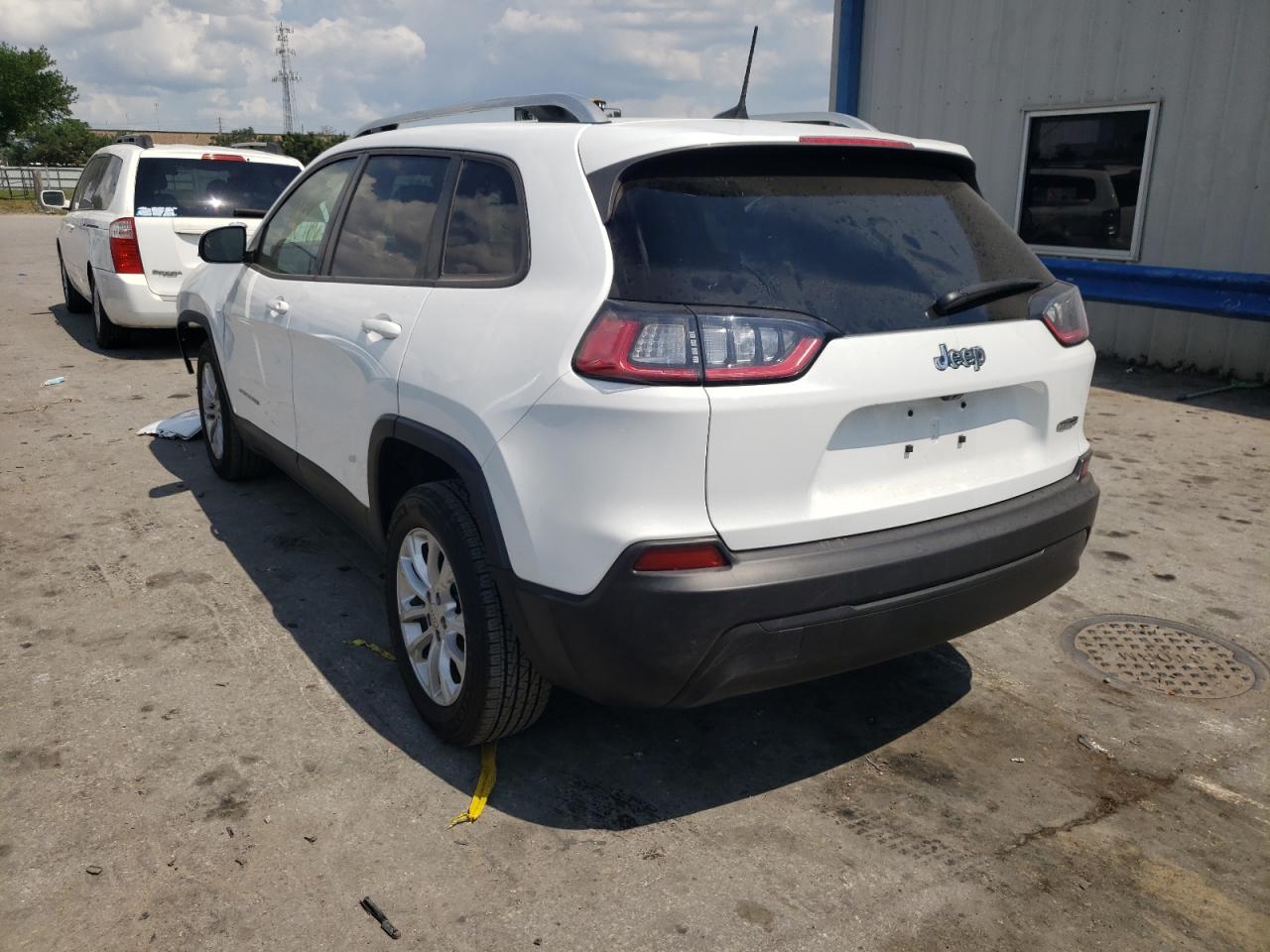 Photo 3 from auction – 2021 JEEP CHEROKEE L with VIN 1C4PJLCB7MD155654