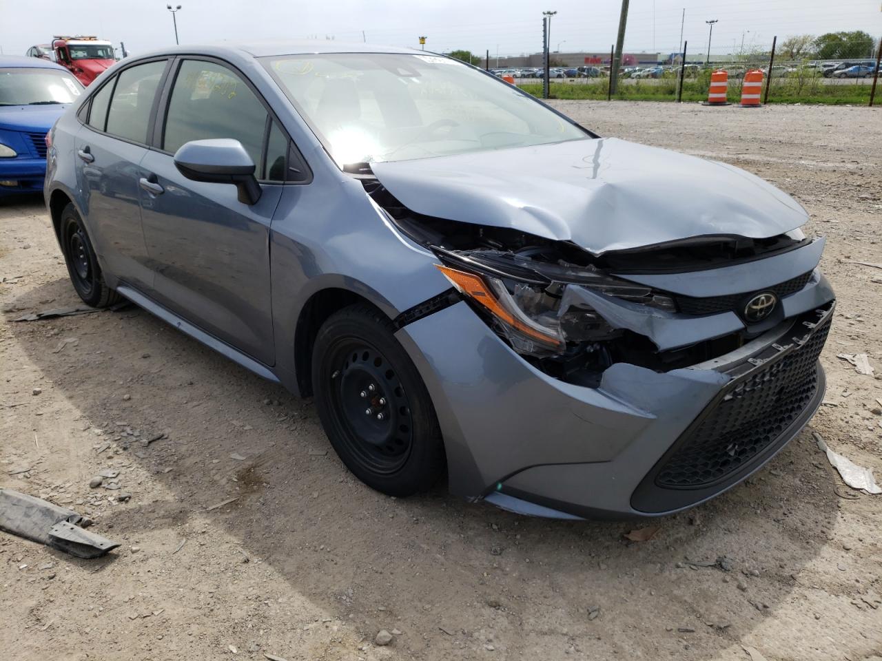 TOYOTA COROLLA LE 2020 with VIN JTDEPRAE7LJ021300 - Photo from auction
