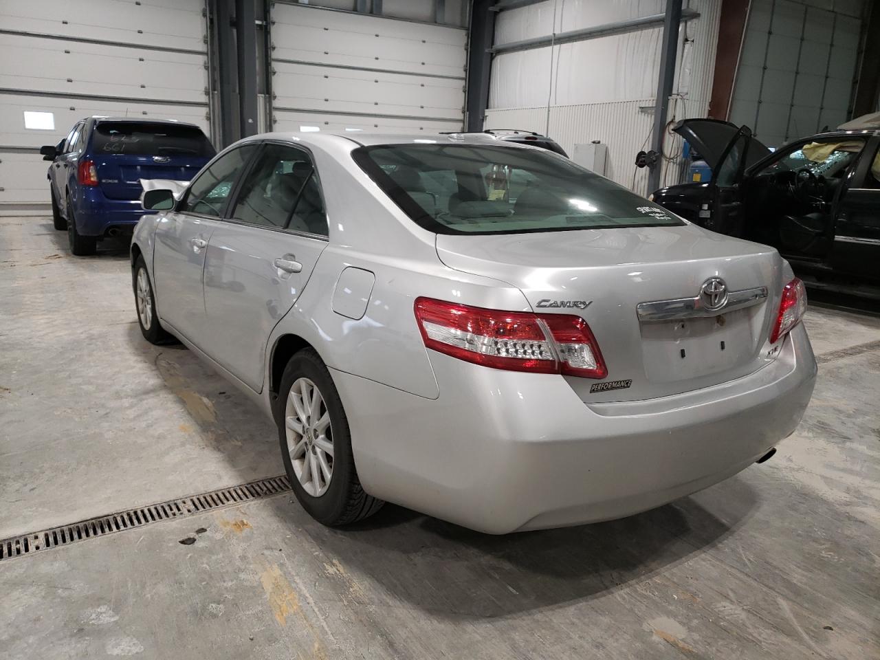 Photo 3 from auction – 2011 TOYOTA CAMRY BASE with VIN 4T4BF3EK9BR102882
