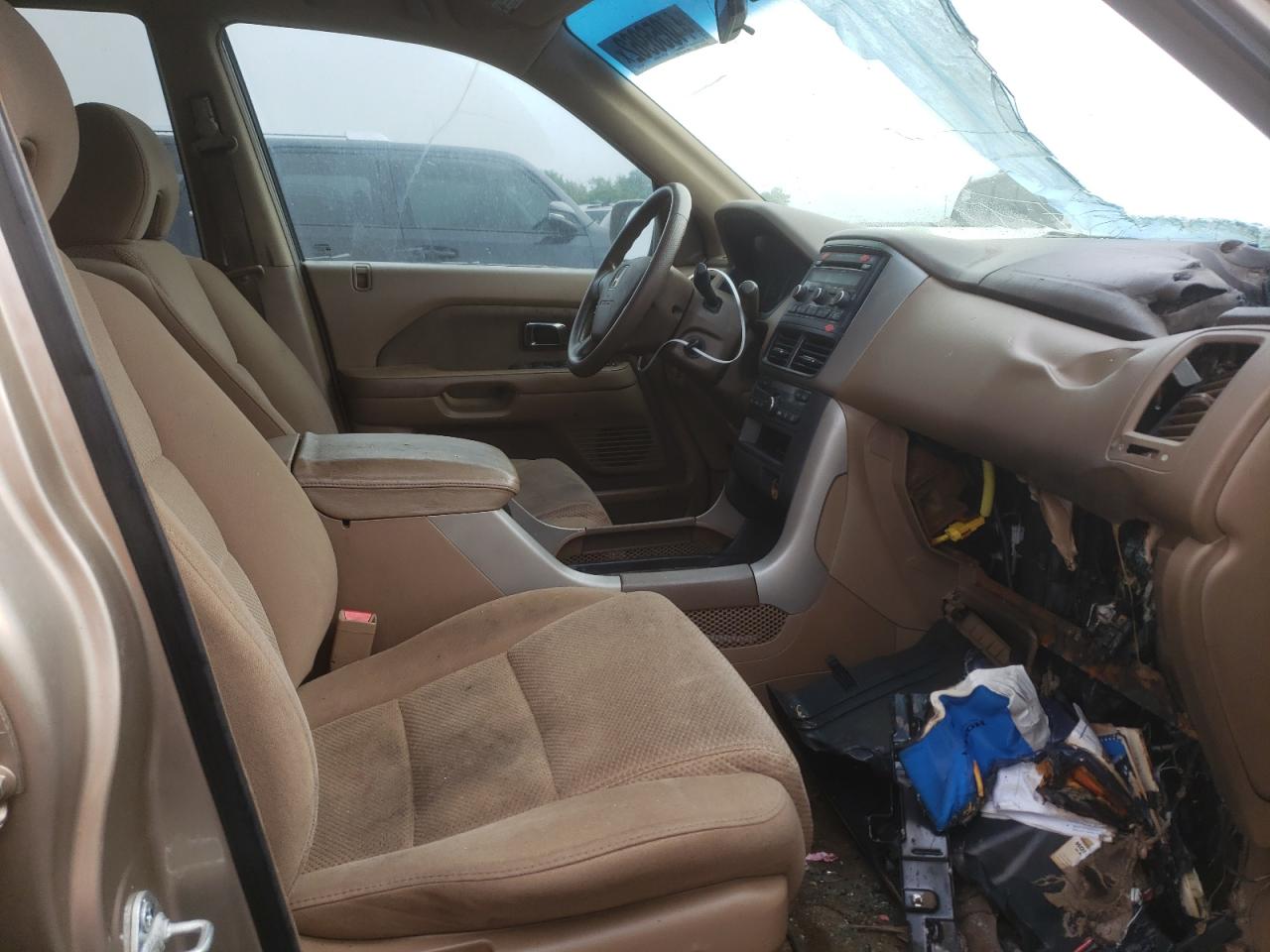Photo 18 from auction – 2006 HONDA PILOT EX with VIN 5FNYF28466B043241