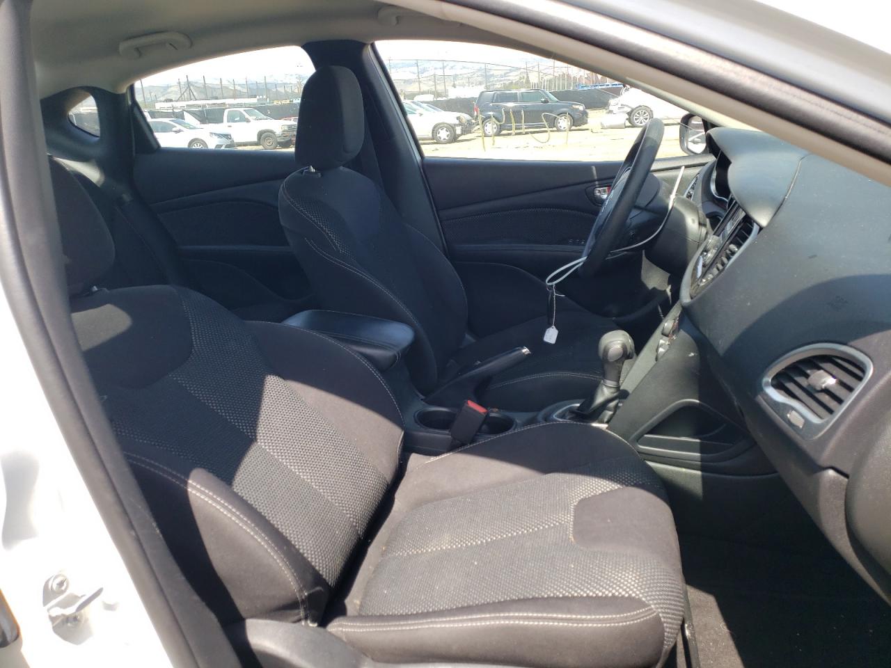 Photo 5 from auction – 2015 DODGE DART SXT with VIN 1C3CDFBB7FD193353