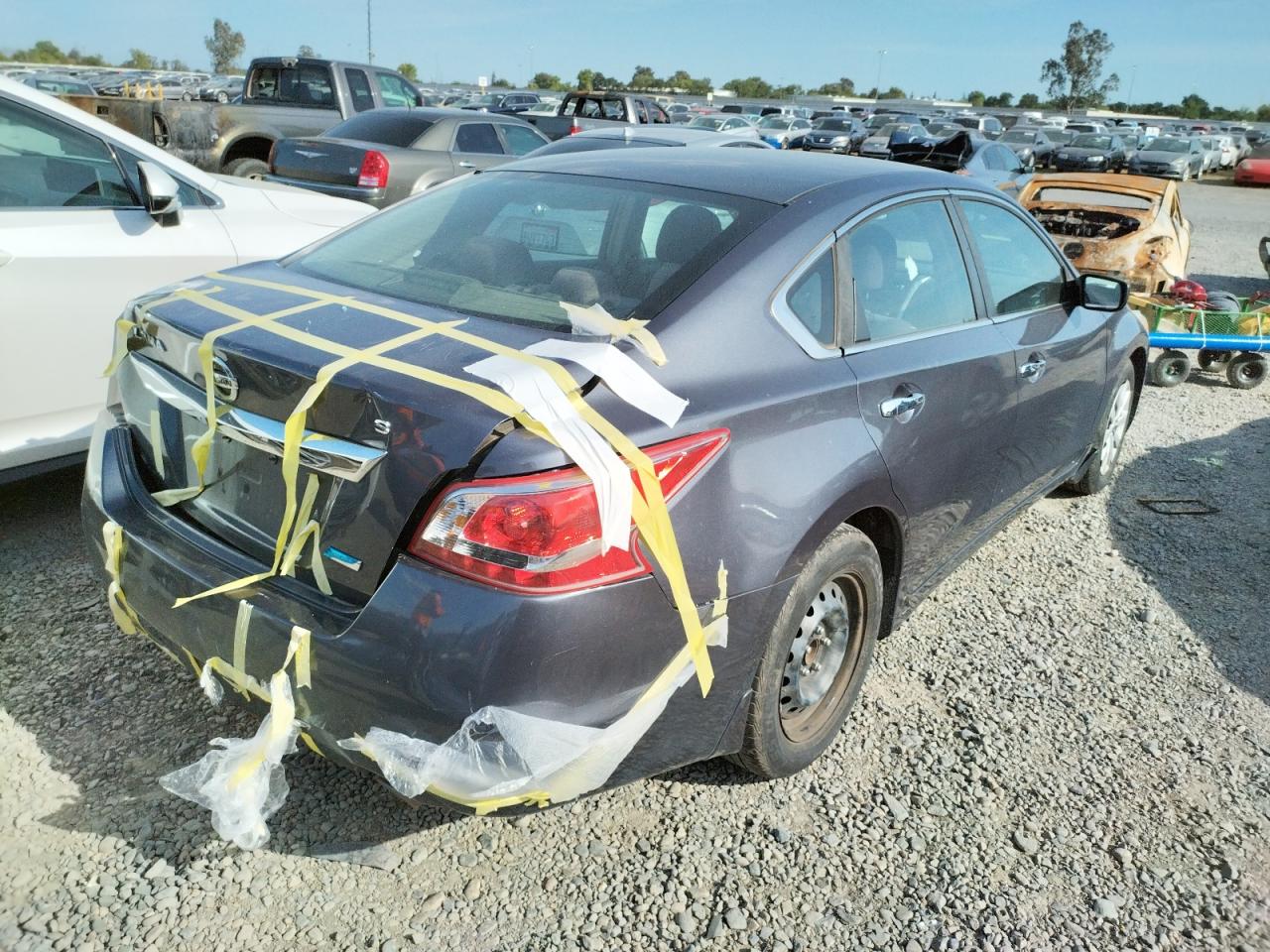 Photo 4 from auction – 2013 NISSAN ALTIMA 2.5 with VIN 1N4AL3AP0DN524840