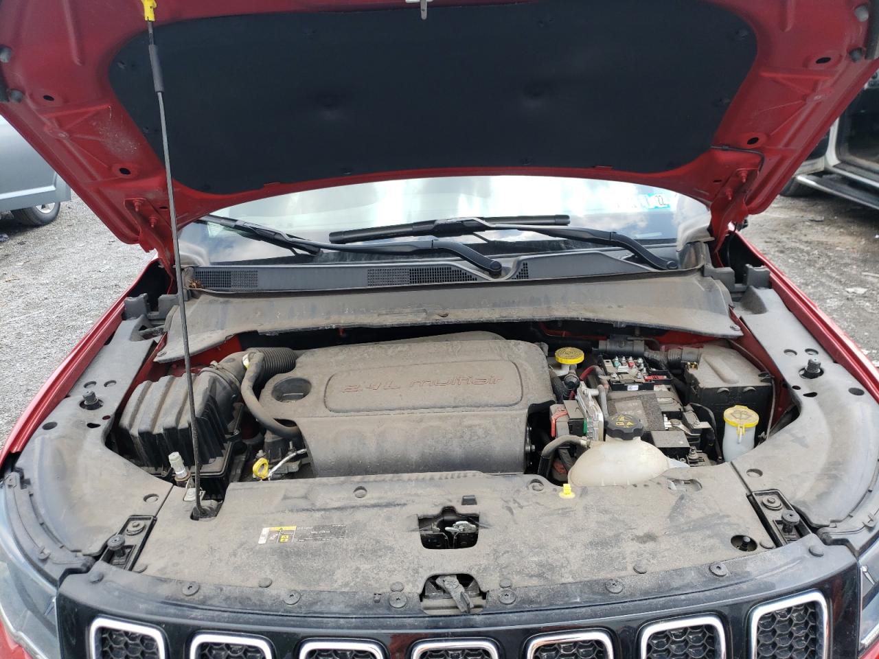 Photo 7 from auction – 2019 JEEP COMPASS LA with VIN 3C4NJDBB0KT839712