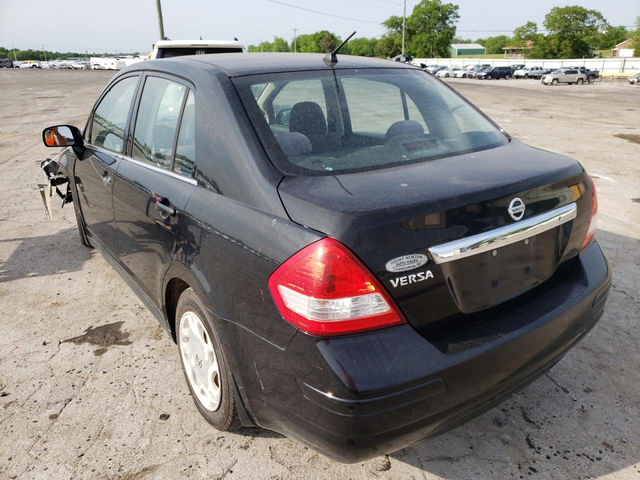 Photo 15 from auction – 2009 NISSAN VERSA S with VIN 3N1BC11E89L375668