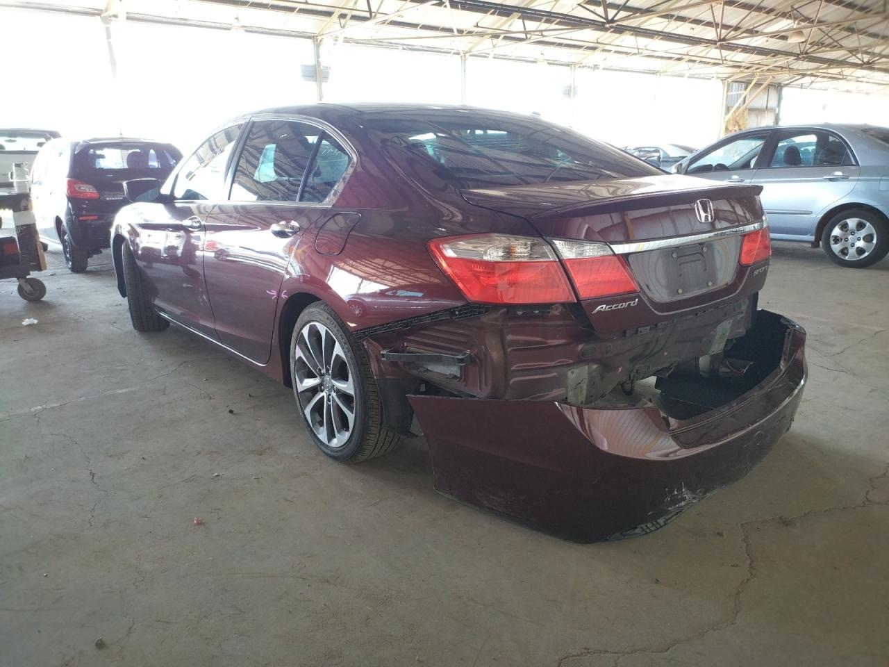 Photo 3 from auction – 2015 HONDA ACCORD SPO with VIN 1HGCR2F52FA048931