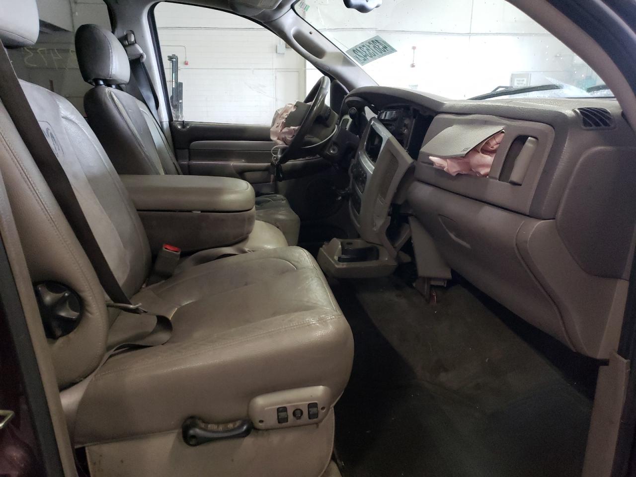 Photo 5 from auction – 2004 DODGE RAM 3500 S with VIN 3D3LU38C34G120644