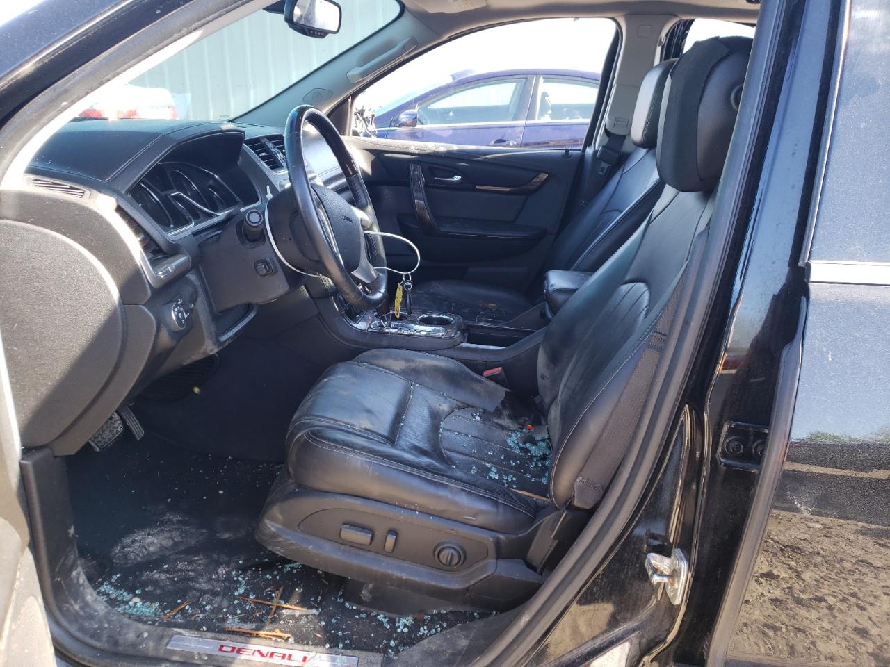 Photo 5 from auction – 2016 GMC ACADIA DEN with VIN 1GKKVTKD3GJ321292