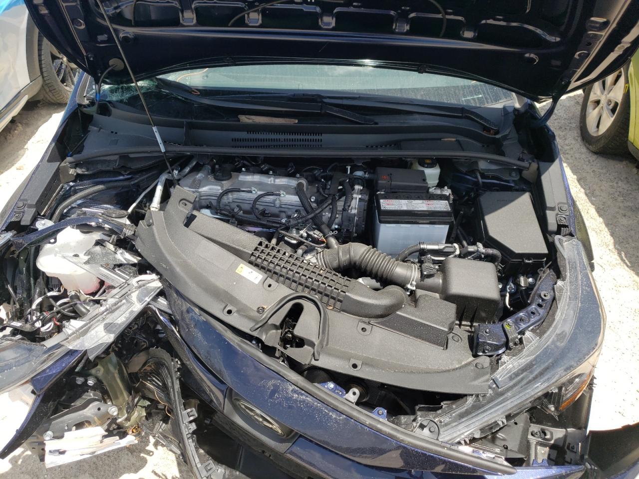 Photo 7 from auction – 2022 TOYOTA COROLLA LE with VIN 5YFEPMAE3NP305699
