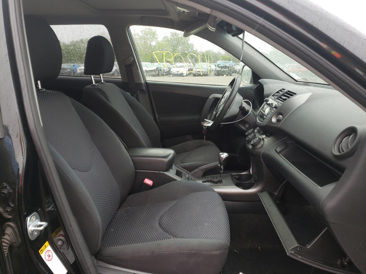 Photo 5 from auction – 2011 TOYOTA RAV4 SPORT with VIN JTMRF4DV9B5048847