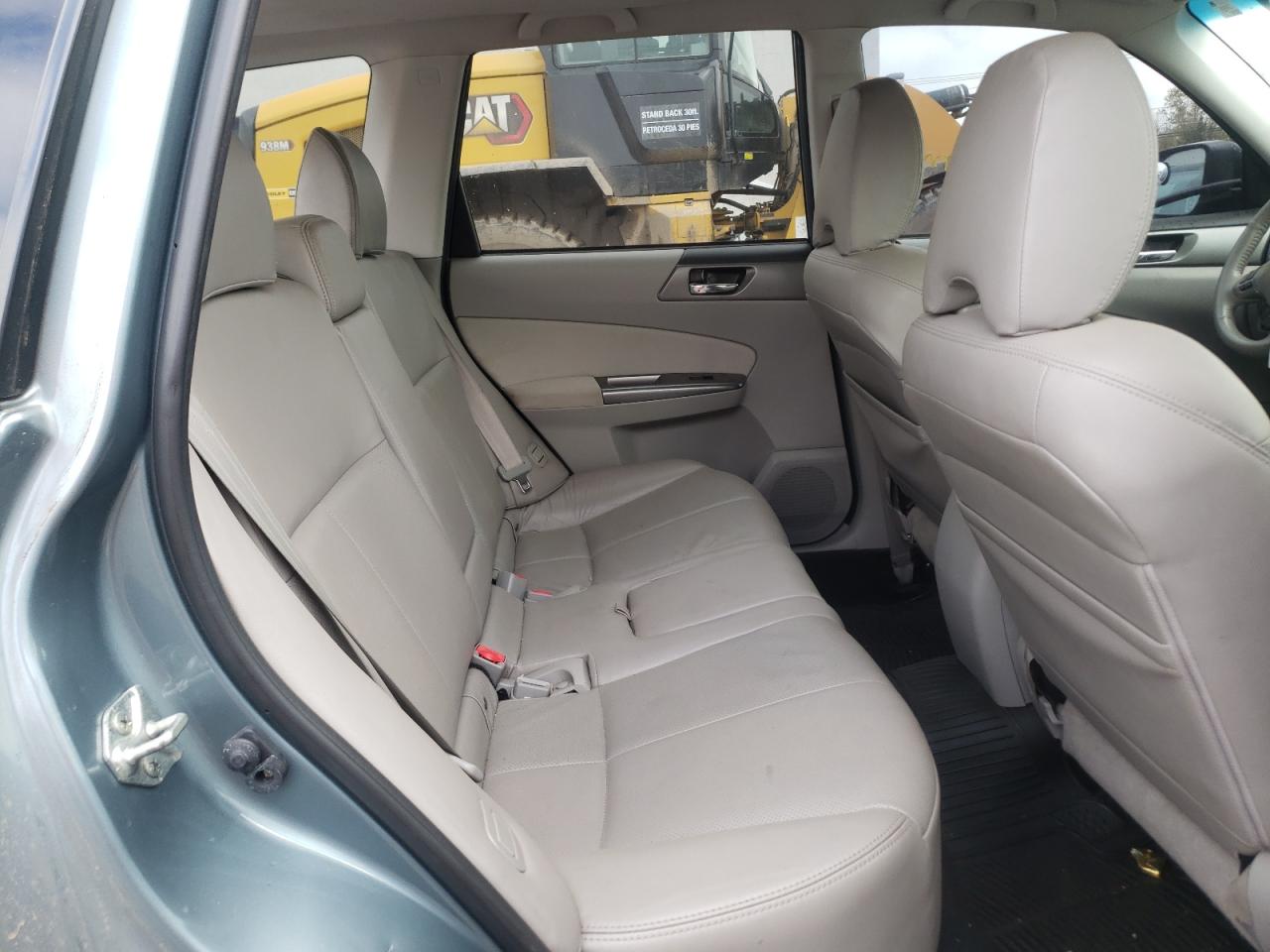 Photo 6 from auction – 2011 SUBARU FORESTER L with VIN JF2SHAEC8BH713325