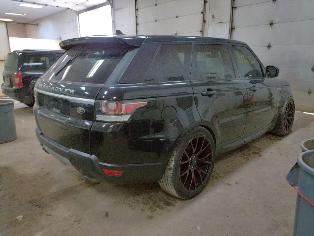 Photo 4 from auction – 2016 LAND ROVER RANGE ROVE with VIN SALWR2PF6GA593253