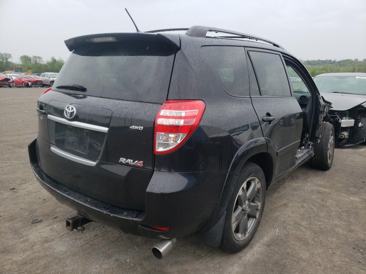 Photo 4 from auction – 2011 TOYOTA RAV4 SPORT with VIN JTMRF4DV9B5048847