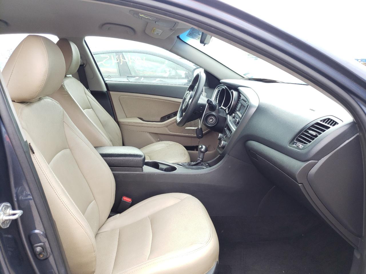Photo 5 from auction – 2015 KIA OPTIMA LX with VIN 5XXGM4A7XFG408034