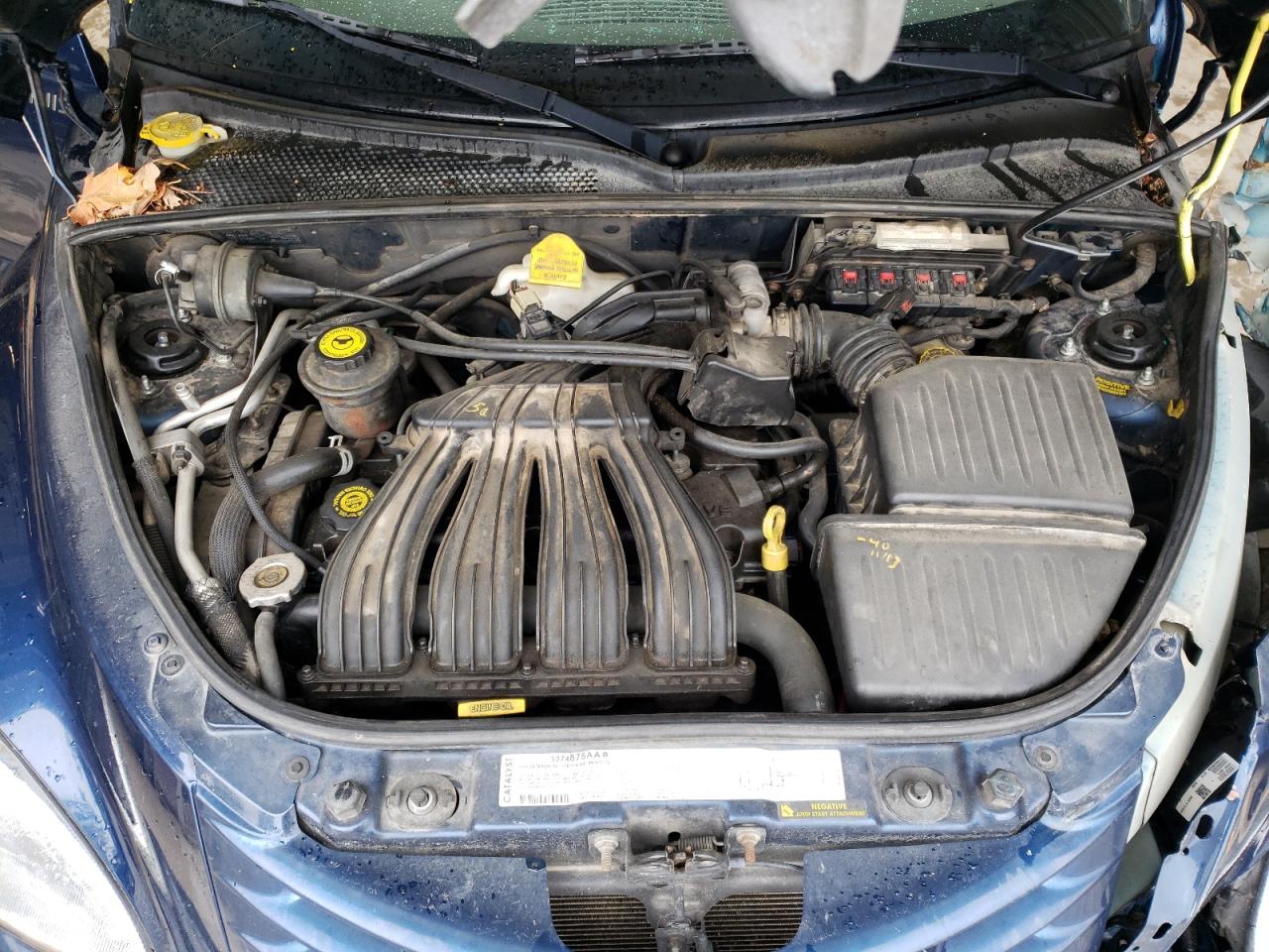 Photo 17 from auction – 2004 CHRYSLER PT CRUISER with VIN 3C8FY68B24T207475